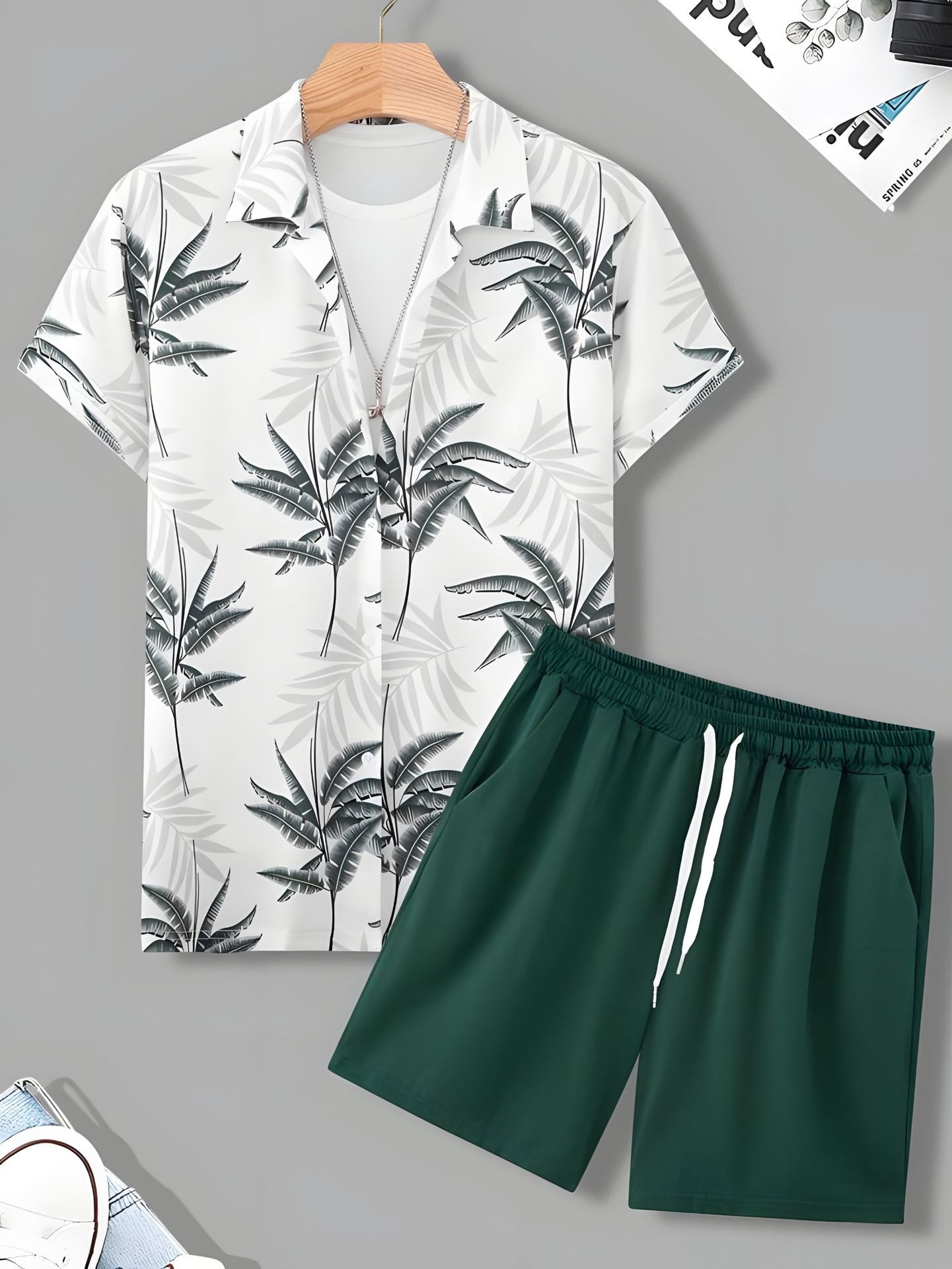 Black And White Striped Hawaiian Men's Shirt Set - Image 7