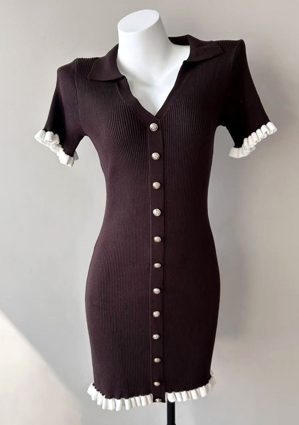 Womens French-style High-waisted Cropped Slim-fit Dress - Image 10