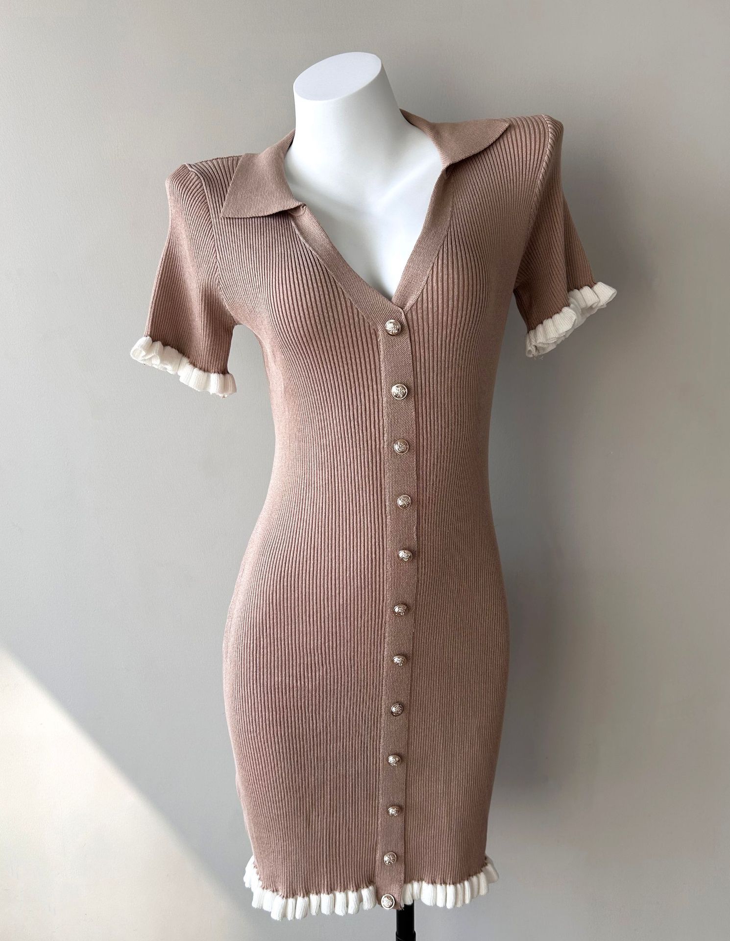Womens French-style High-waisted Cropped Slim-fit Dress - Image 6