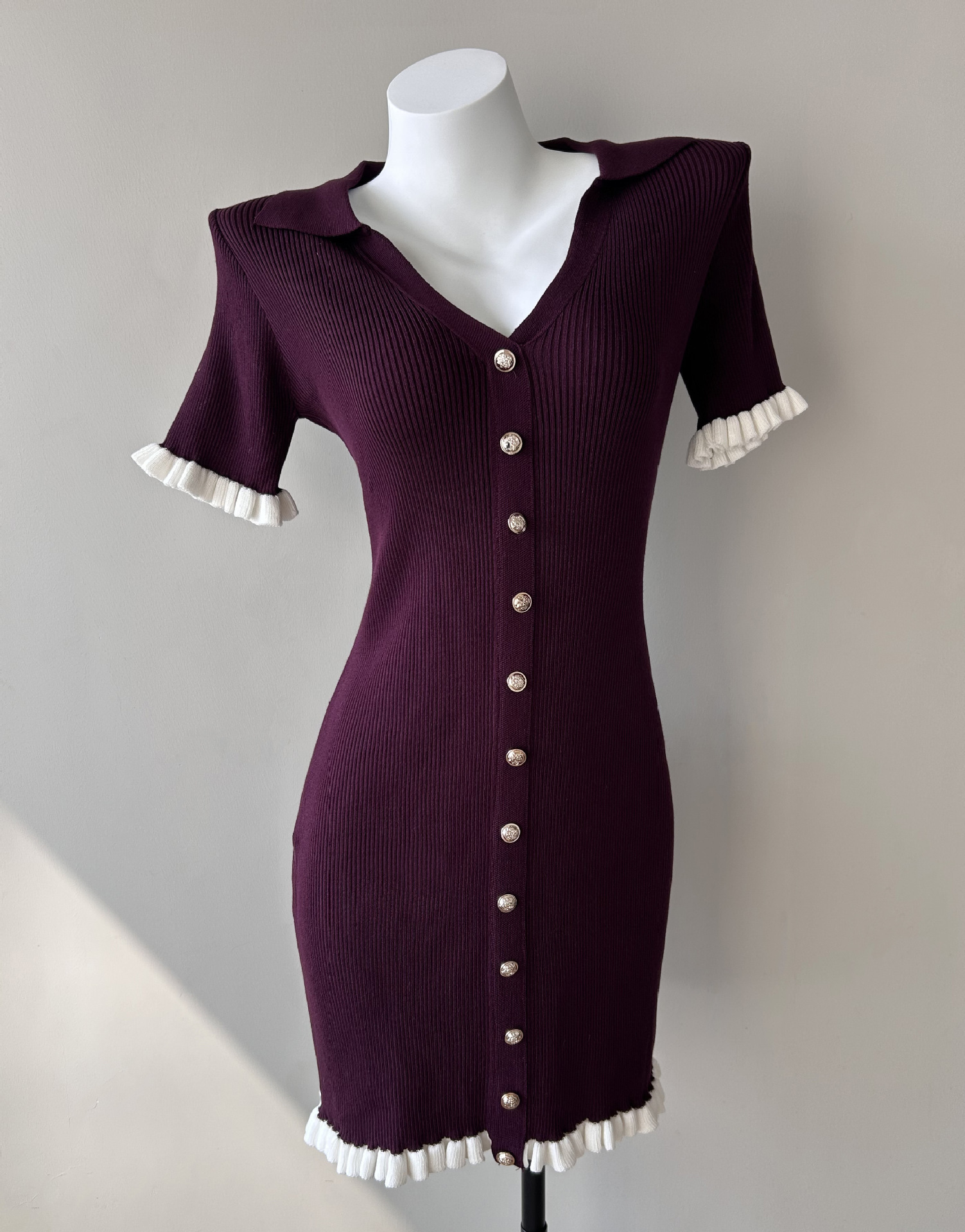 Womens French-style High-waisted Cropped Slim-fit Dress - Image 7