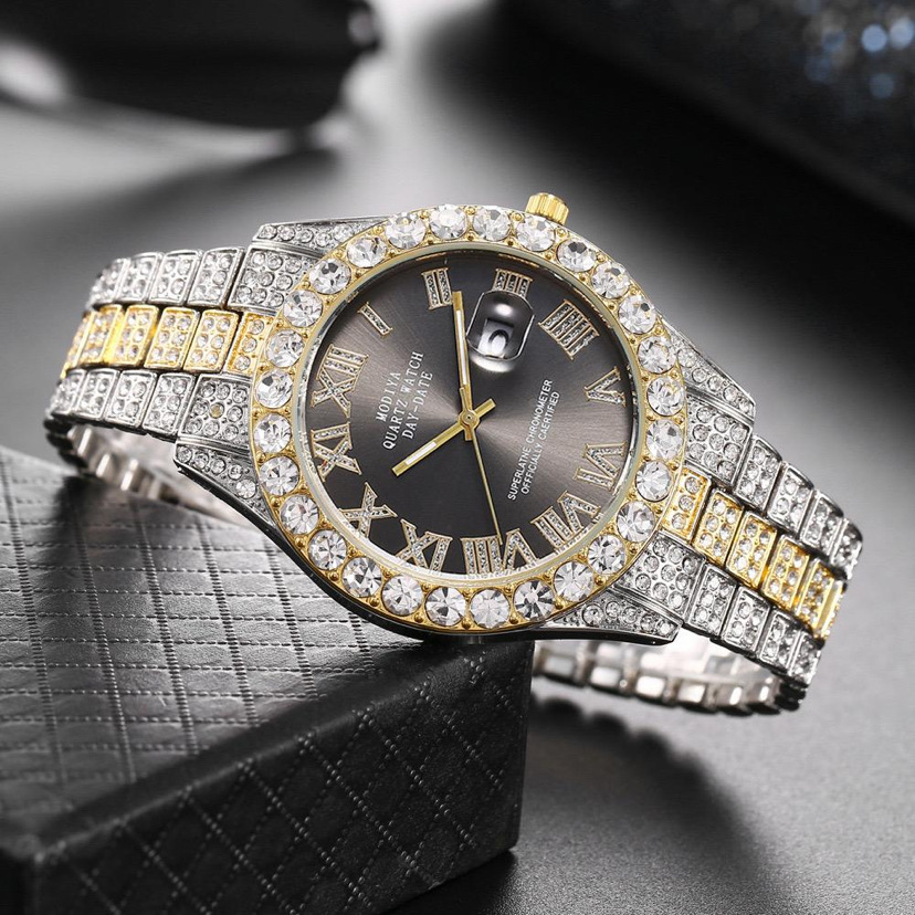 Roman Numeral Dial Steel Band Quartz Watch - Image 2